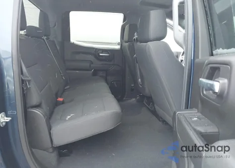 2021 Chevrolet Silverado 1500 4Wd Short Bed Custom Trail Boss z USA, uszkodzony, nr VIN 1GCPYCEHXMZ234719